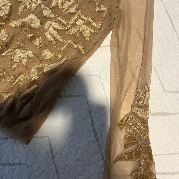 Chicos Shear mesh/lined top Size 1 - Picture 6 of 9